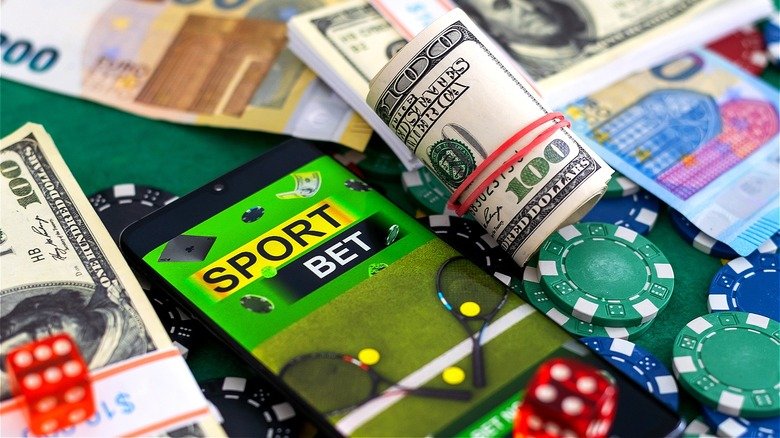Spin the reels, win big 10 Spin the reels, win big 10